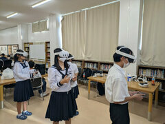 情報・知能工学系　北﨑 充晃教授が静岡県立新居高等学校1年生を対象に出前授業を実施しました